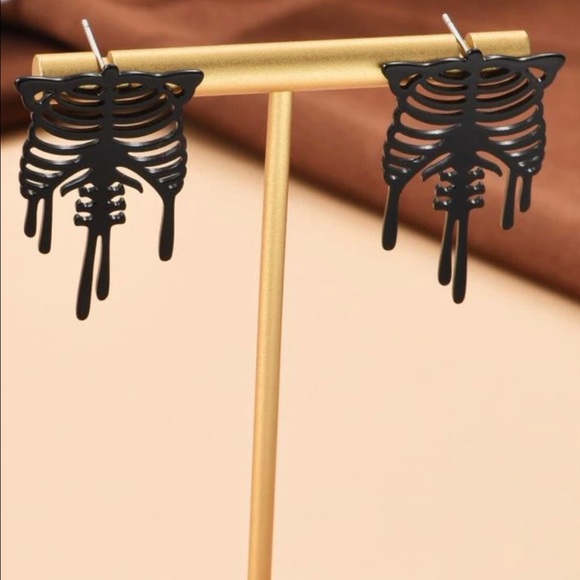Jewelry | Dripping Ribs Ribcage Spinal Cord Skeleton Gothic Creepy ...